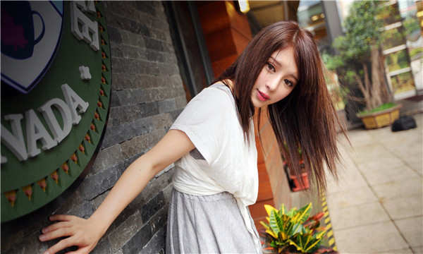 绿春想找一个女性生孩子给报酬-｛找个女人生孩子多少钱｝
