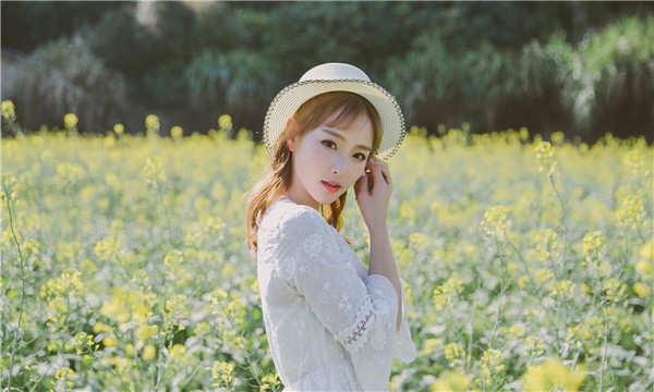 绿春标题：想找个女人帮忙生孩子的有效解决方案，助您圆梦家庭